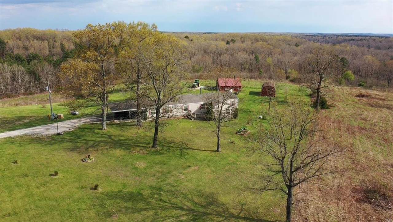816 County Road 6490 - Photo 1