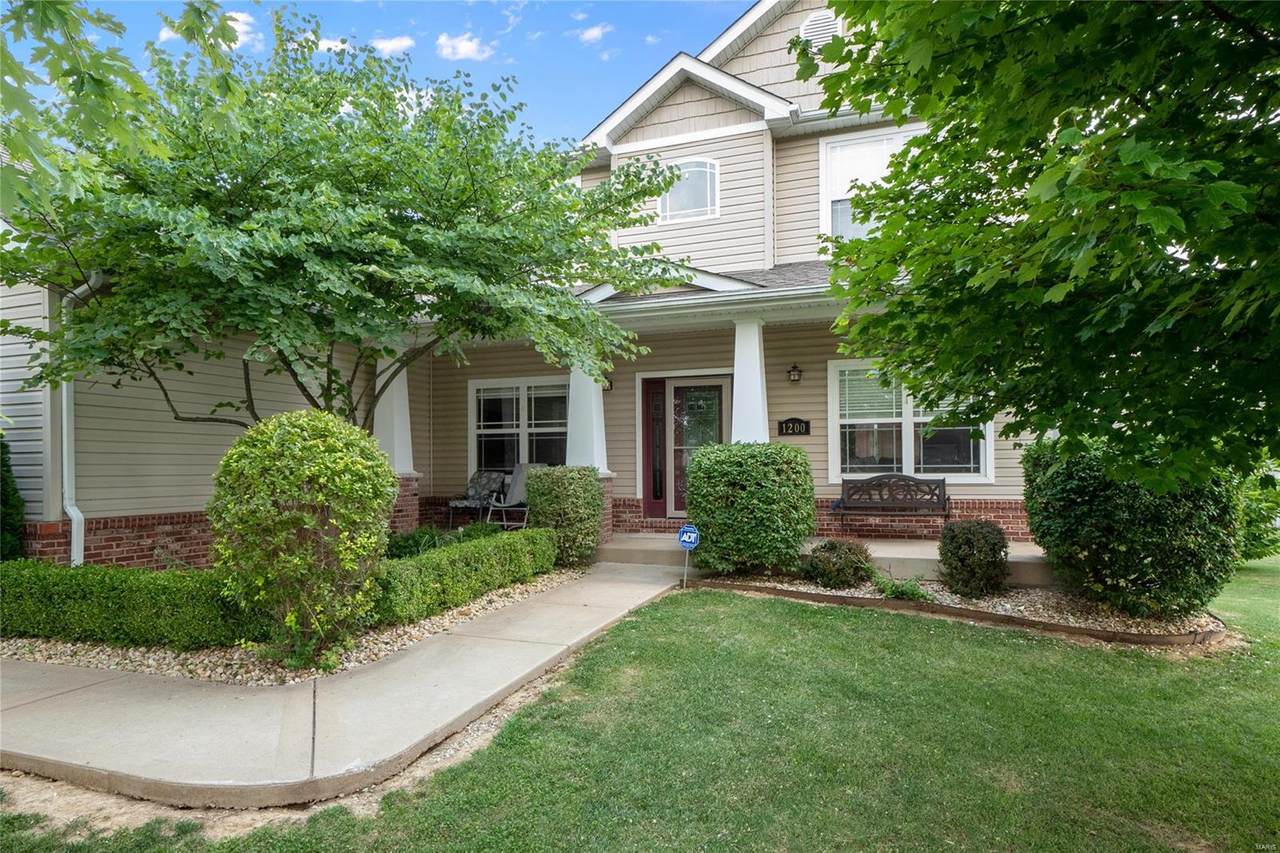 1200 Gregerson Court - Photo 1