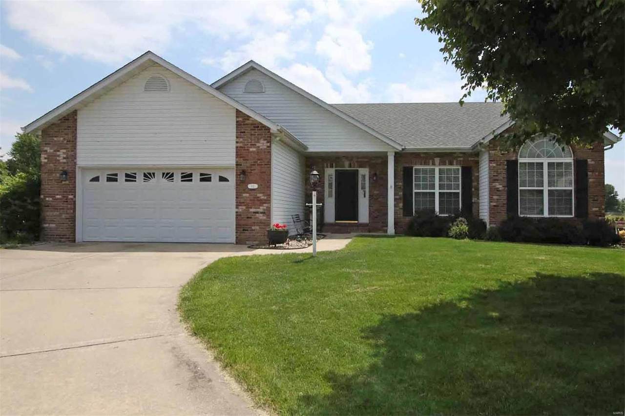 112 Poplar Court - Photo 1