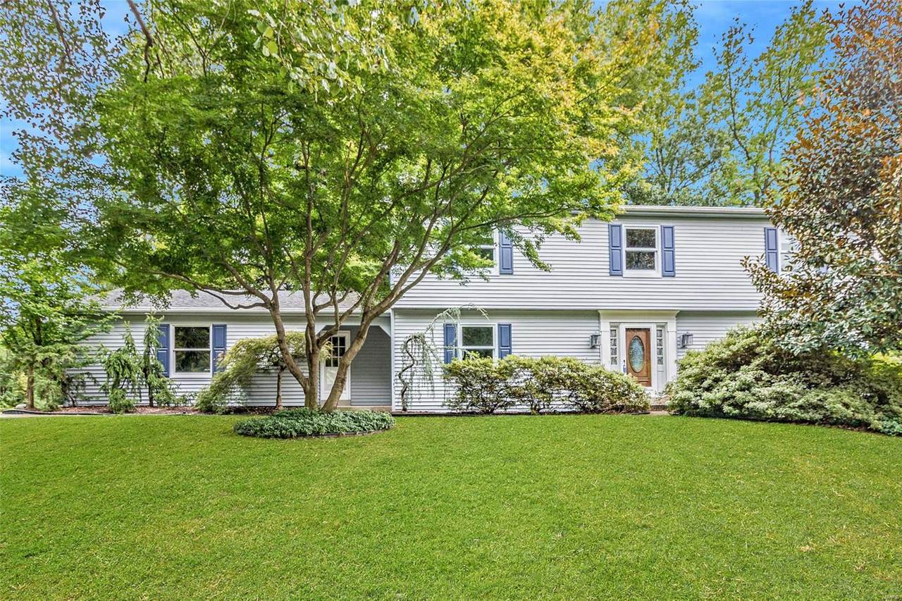 1564 Yarmouth Point Drive - Photo 1
