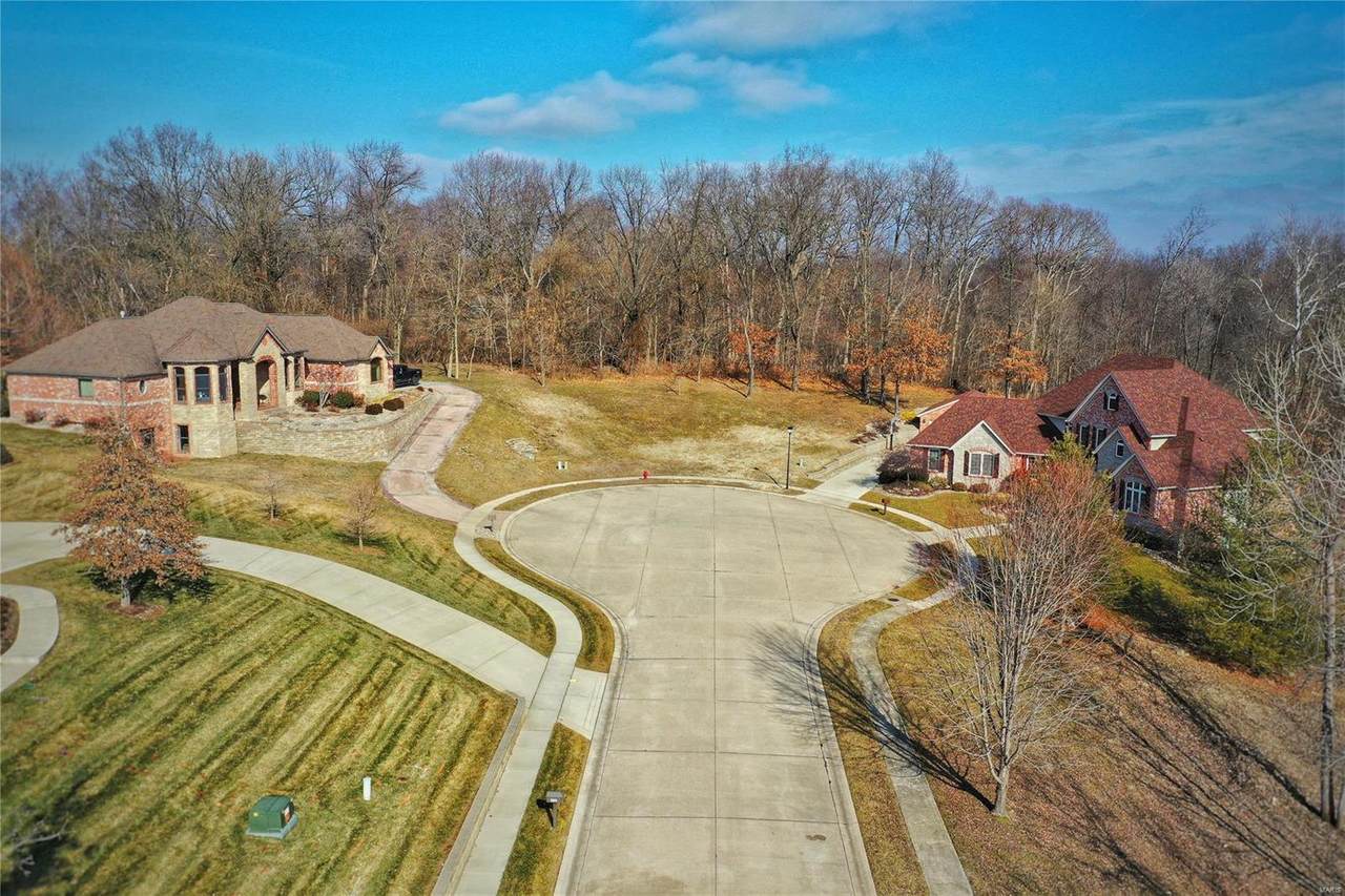 4012 Forest View Drive - Photo 1