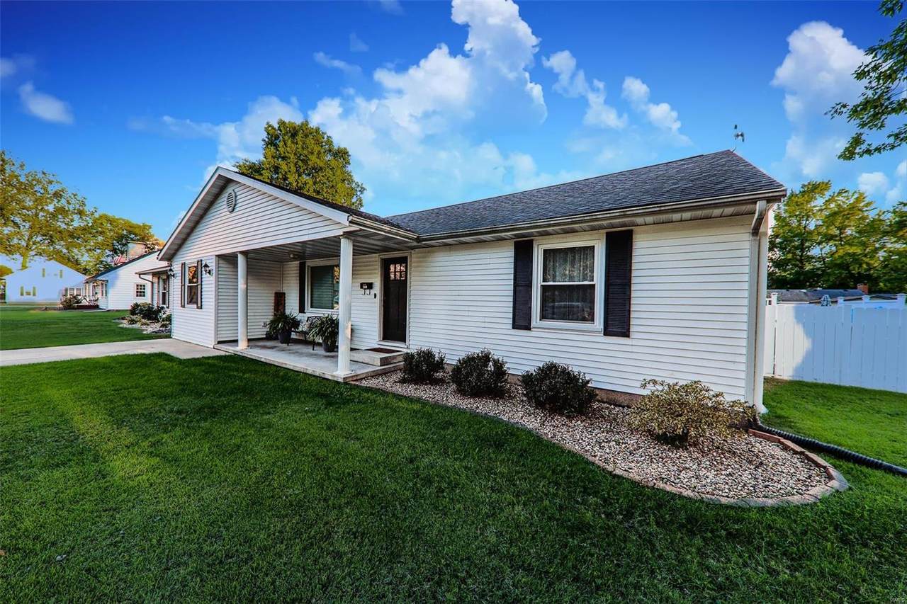 1460 Abbott Street - Photo 1