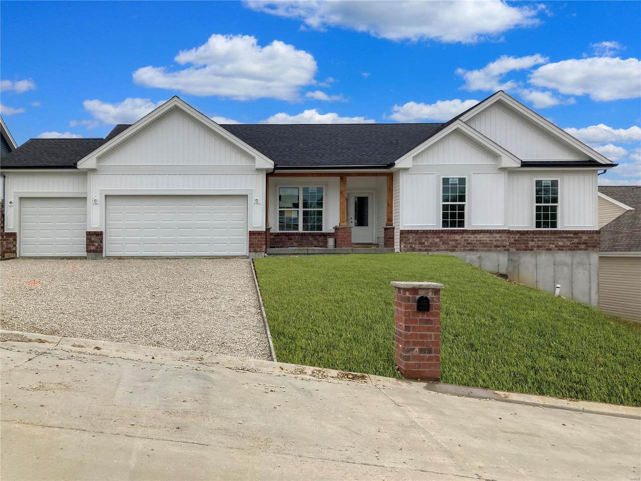2904 Graham Road - Photo 1