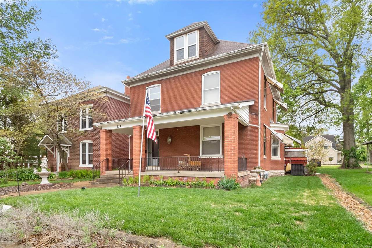 624 B Street - Photo 1