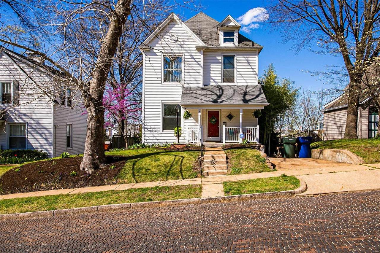 6033 Eitman Avenue - Photo 1