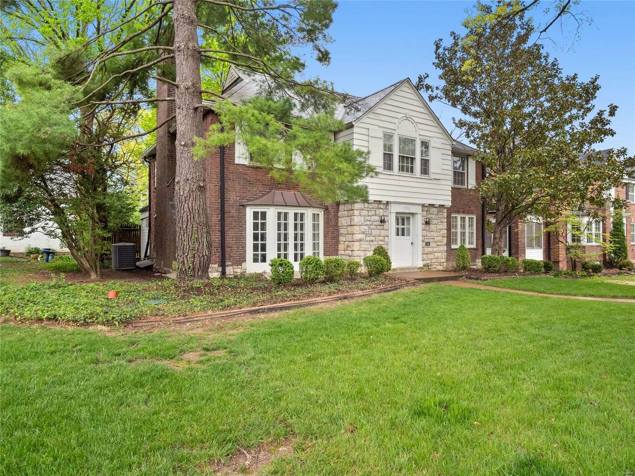 7732 Davis Drive - Photo 1