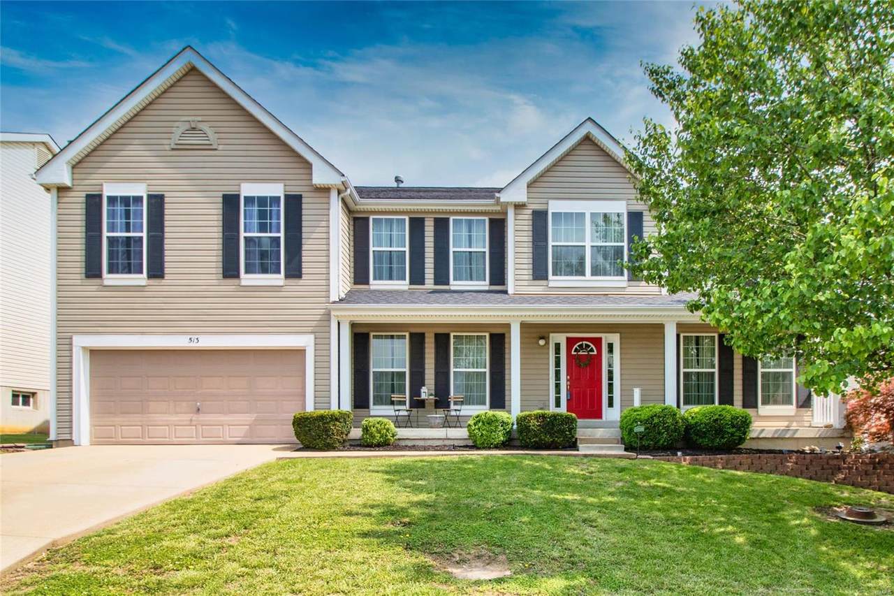 513 Meadow Glen Court - Photo 1