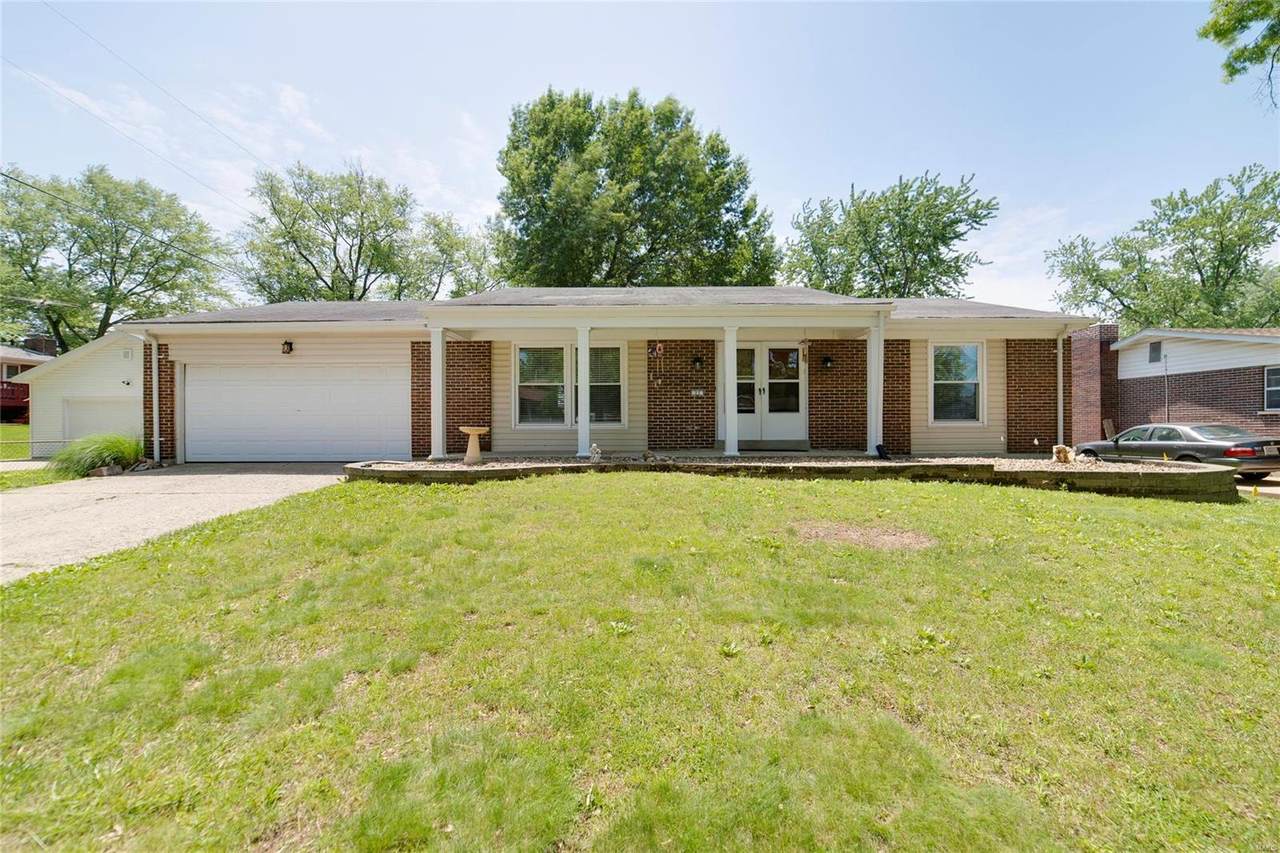 27 Willow Way - Photo 1