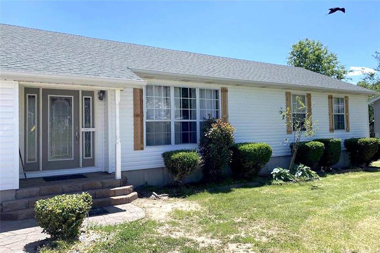 4614 Wizard Way - Photo 1