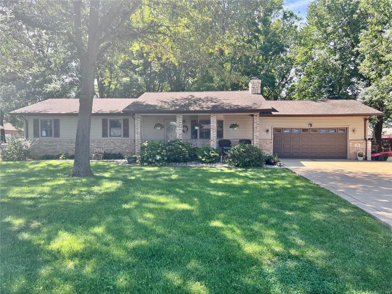 36 Kay Drive - Photo 1