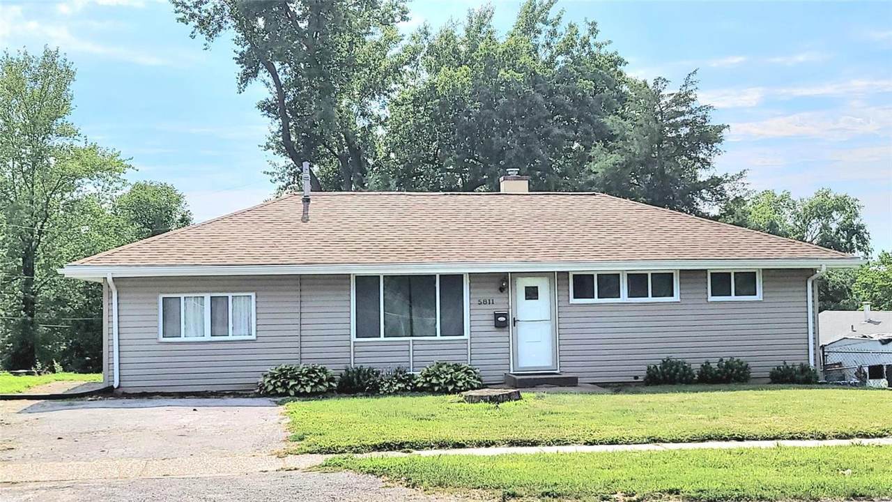 5811 Bermuda Drive - Photo 1