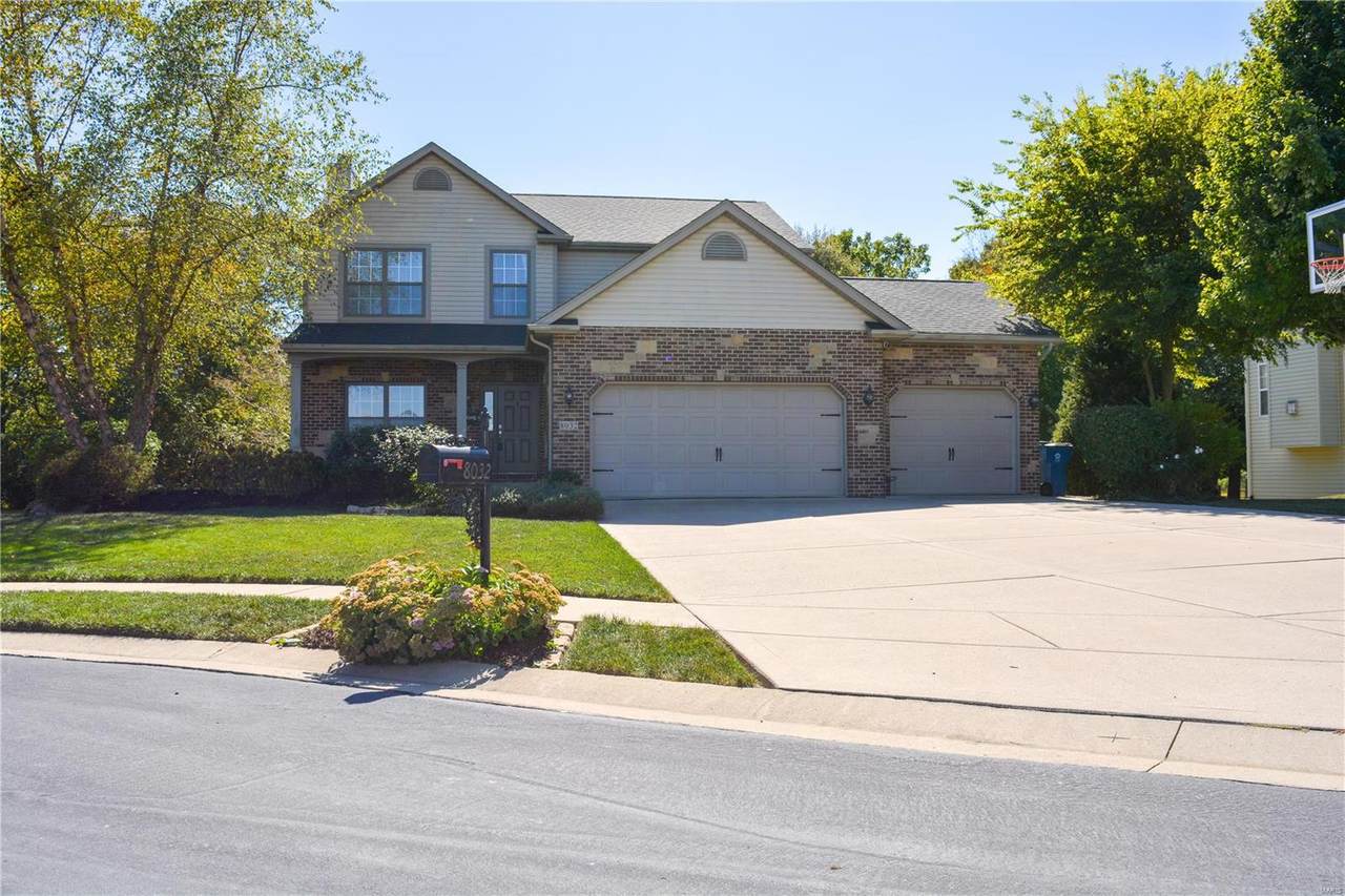 8032 Piedmont - Photo 1
