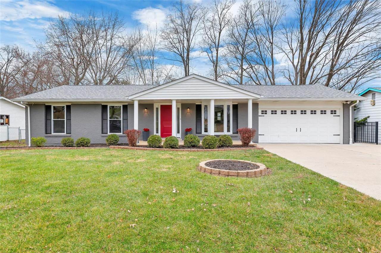 1221 Momarte Lane - Photo 1