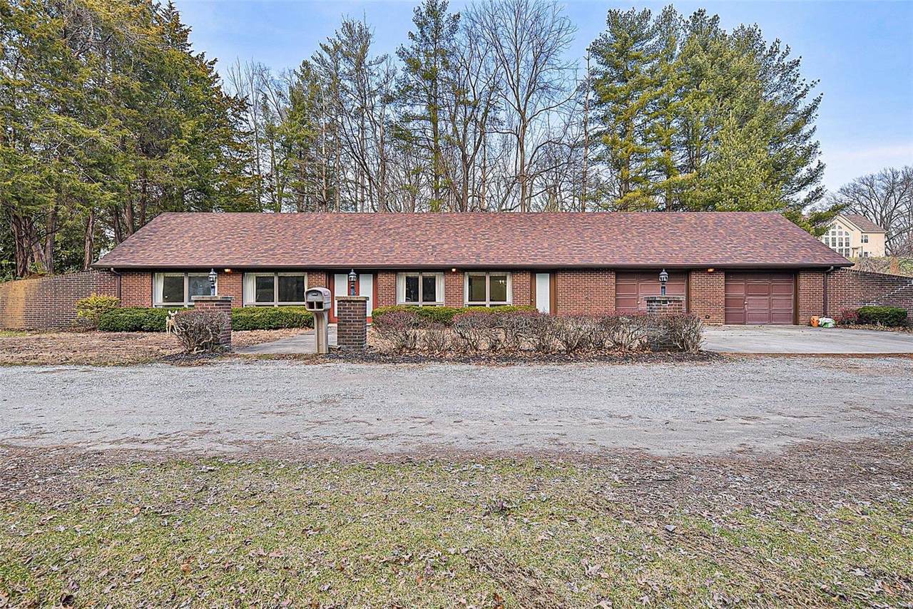 2100 Rose Knoll Lane - Photo 1