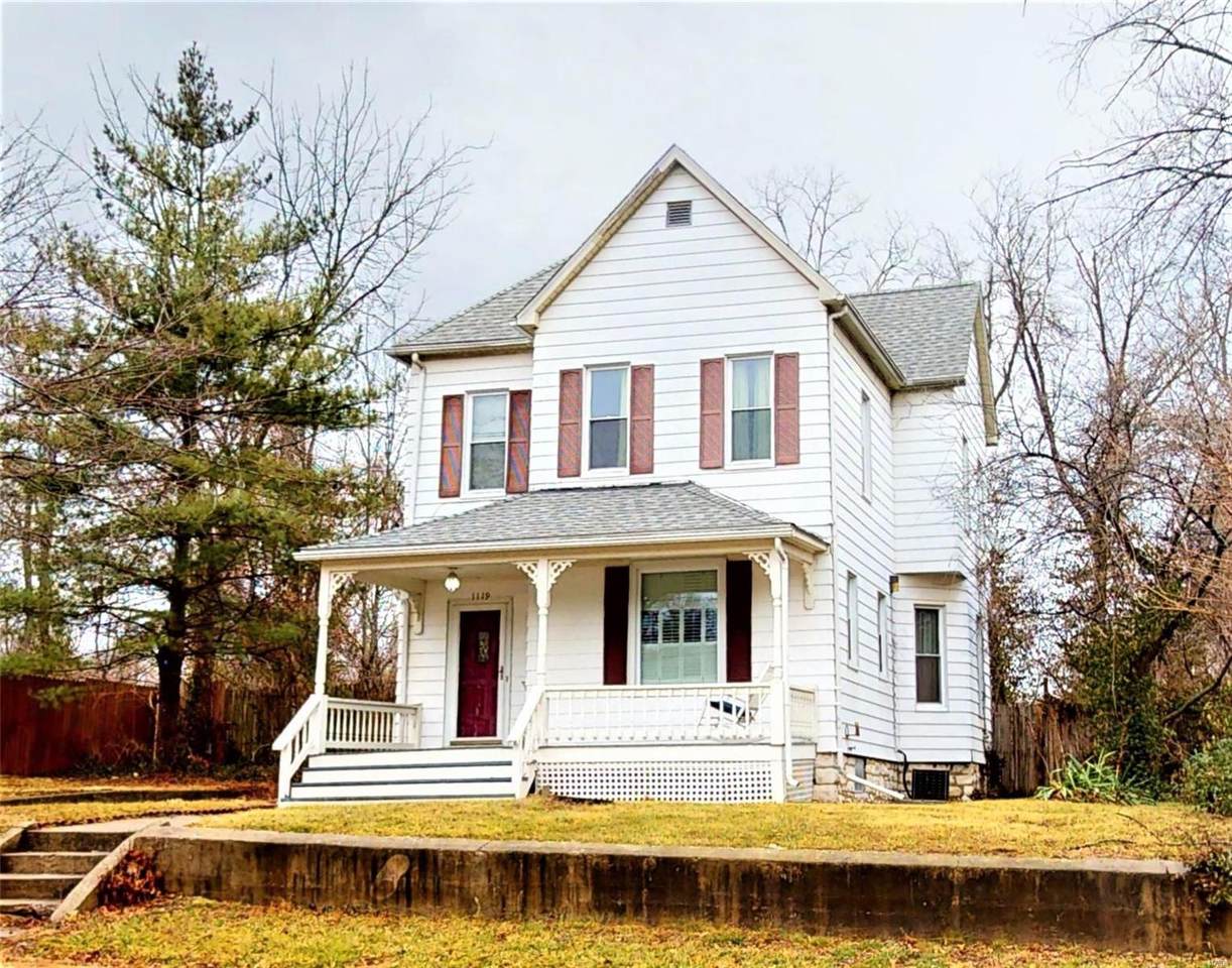 1119 9th Street - Photo 1