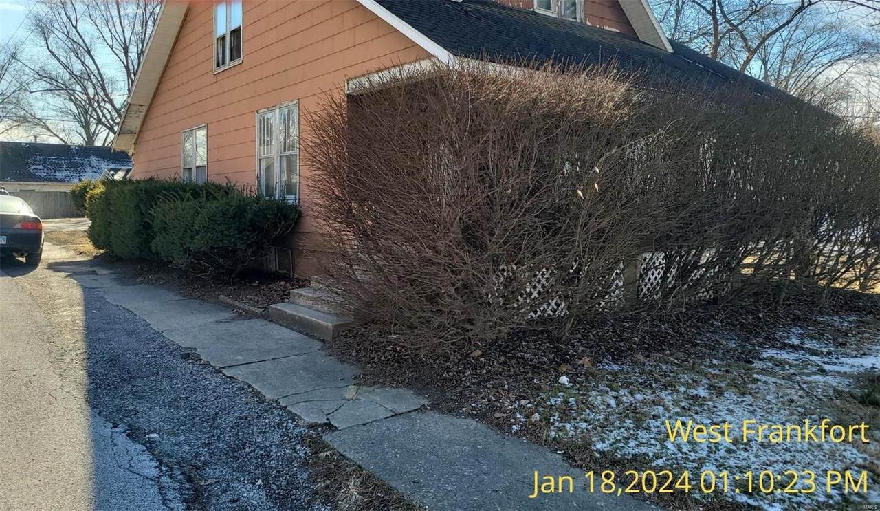 1418 Oak - Photo 1