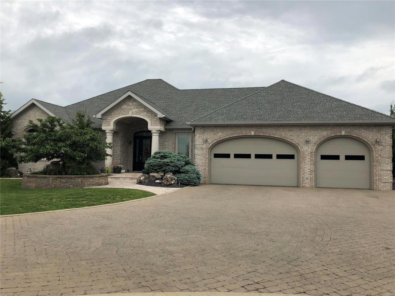 31552 Red Oak Drive - Photo 1