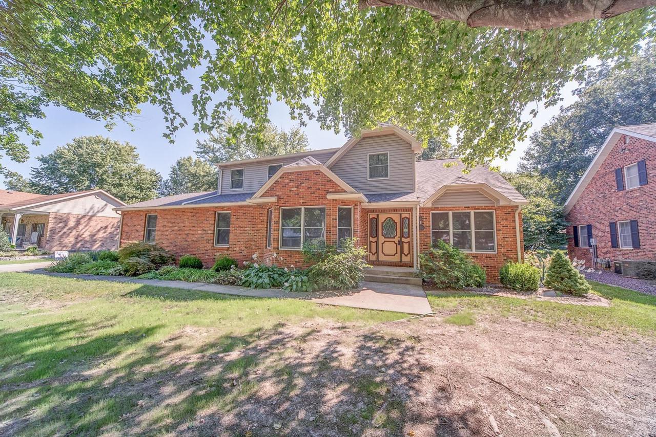 420 Jackson Street - Photo 1