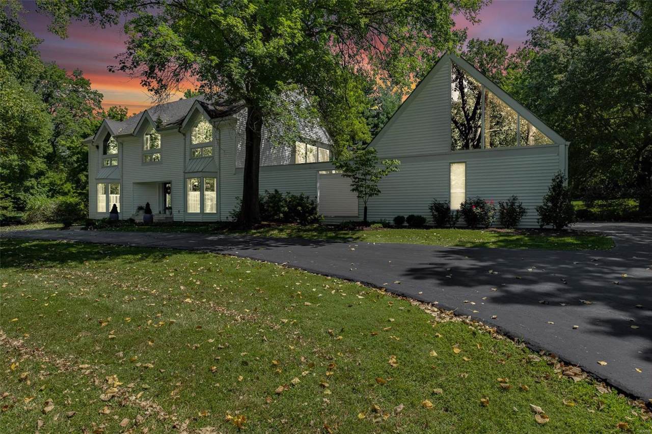 930 Revere Drive - Photo 1