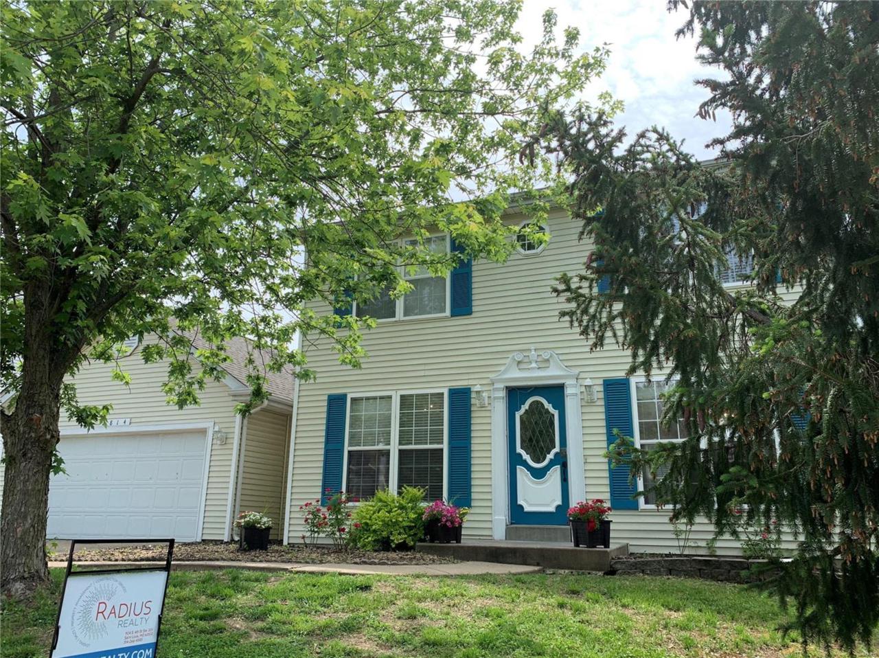 2814 Royallview Way - Photo 1