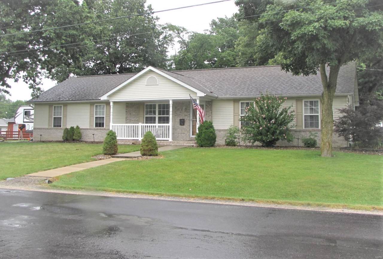10 Monroe Street - Photo 1