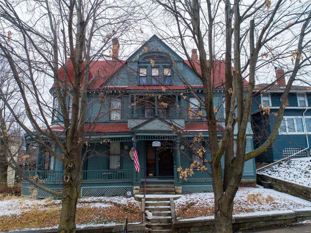 313 Fifth - Photo 1