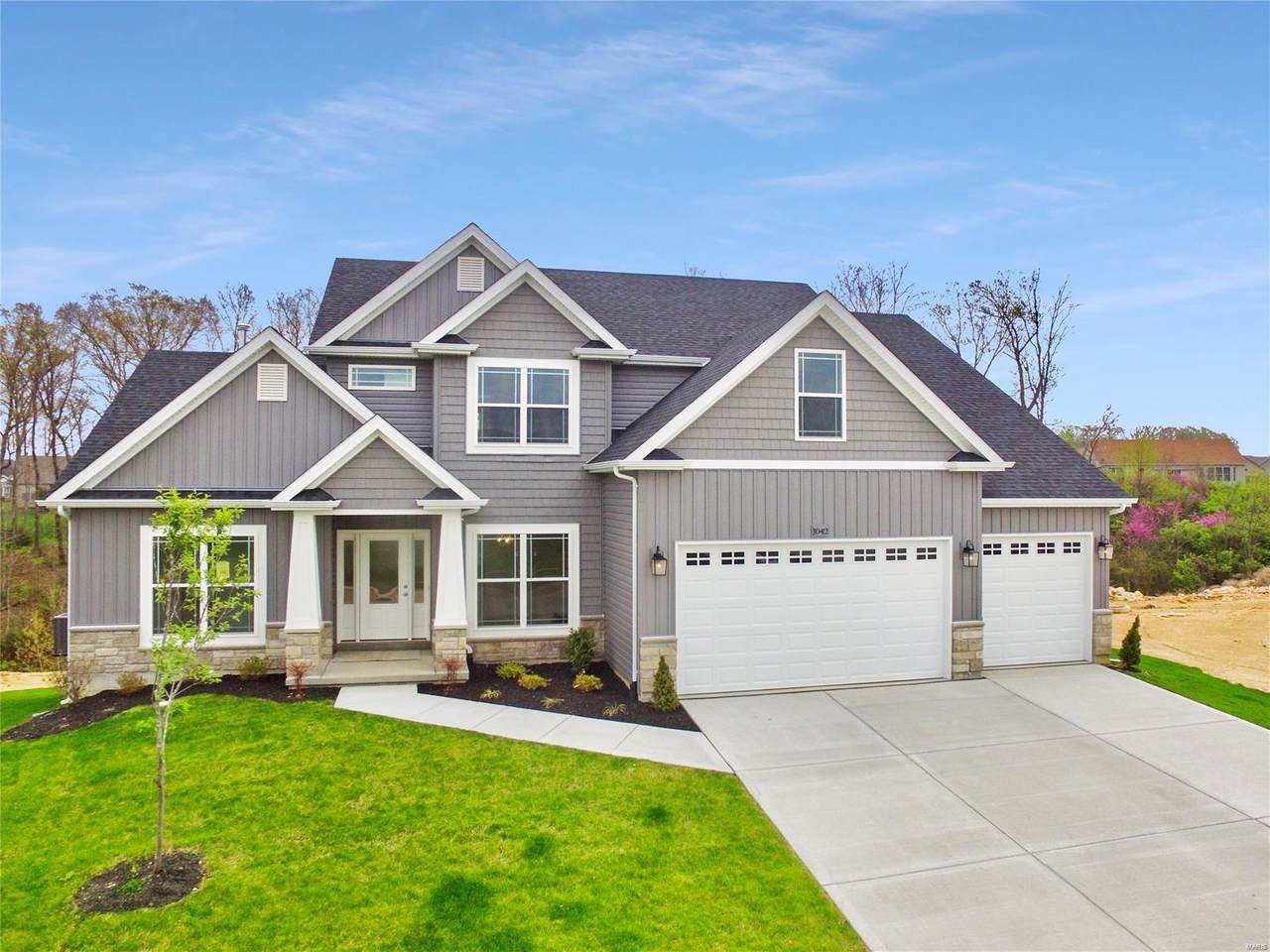 1042 Timber Bluff Dr - Photo 1