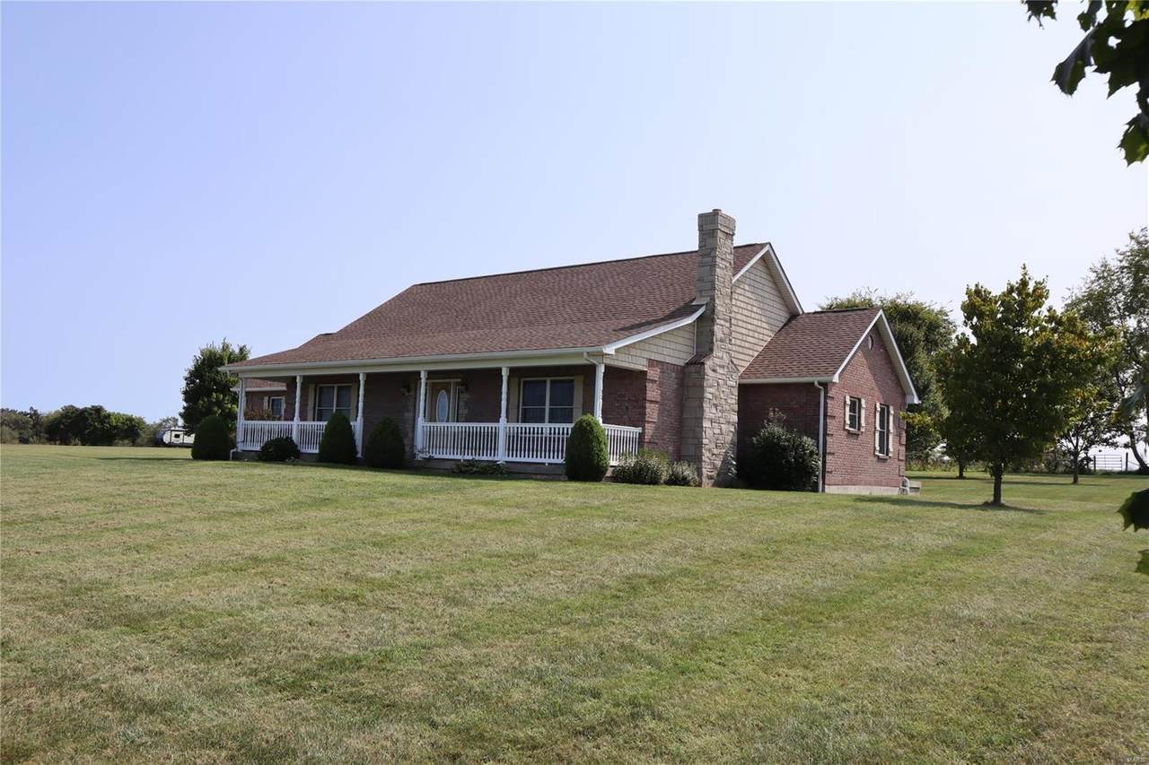 1013 Stone Creek - Photo 1