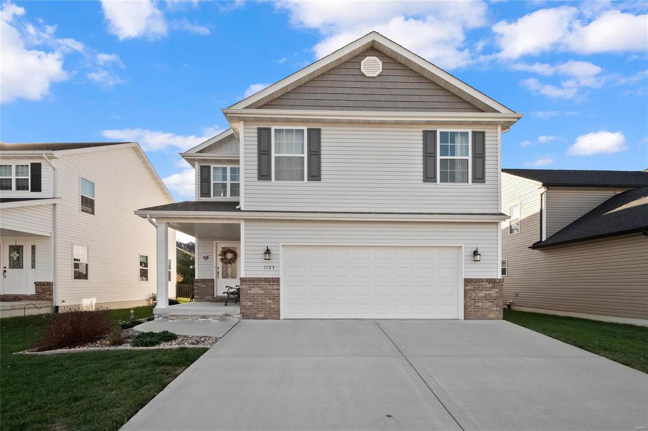 1123 Lear Lane - Photo 1