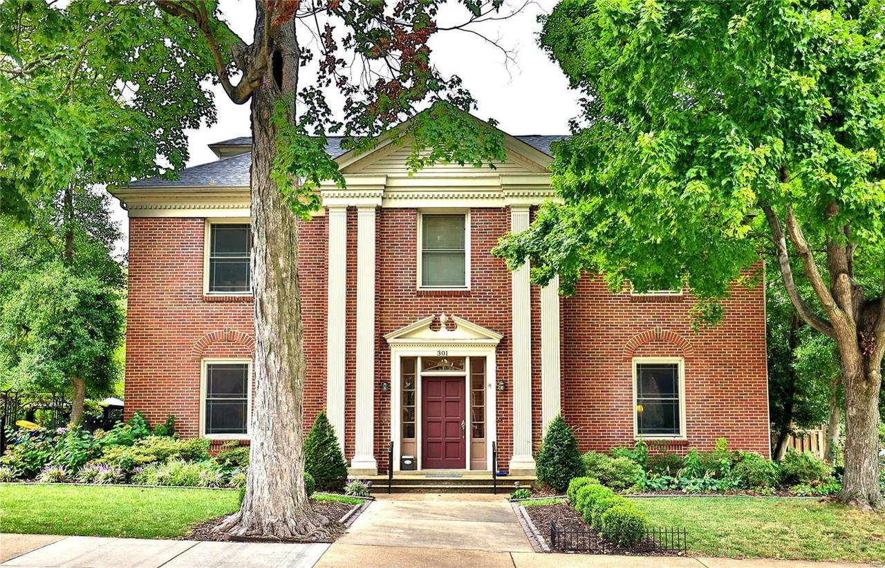 301 Cedar Street - Photo 1