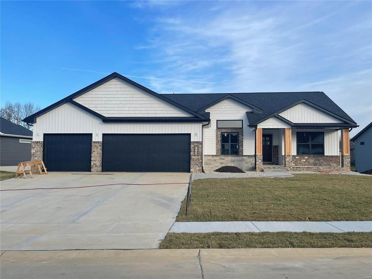 123 Timber Terrace - Photo 1