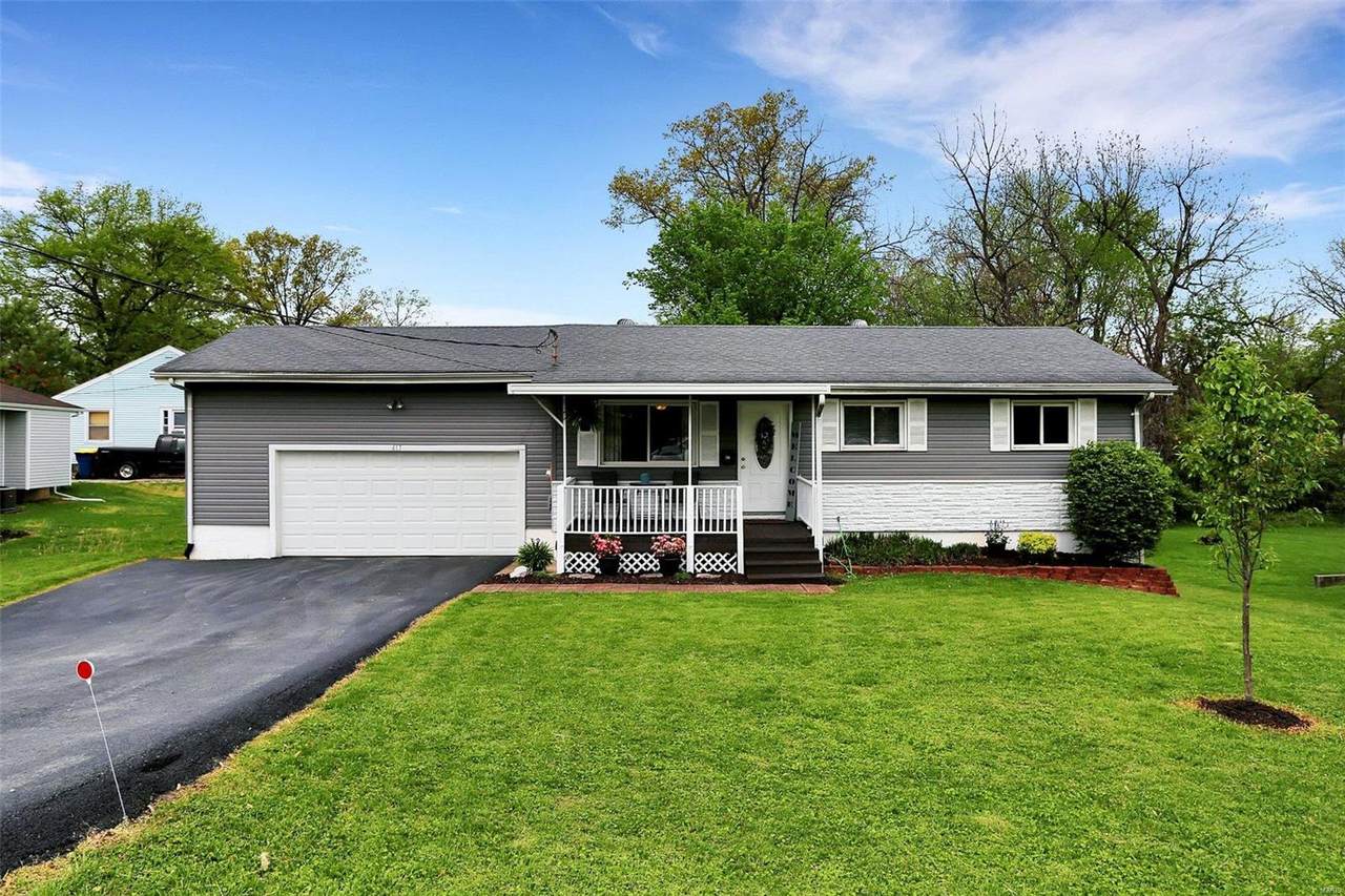 417 Home Avenue - Photo 1