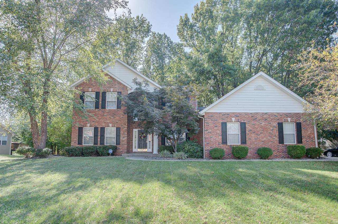 2908 Edgelake Court - Photo 1