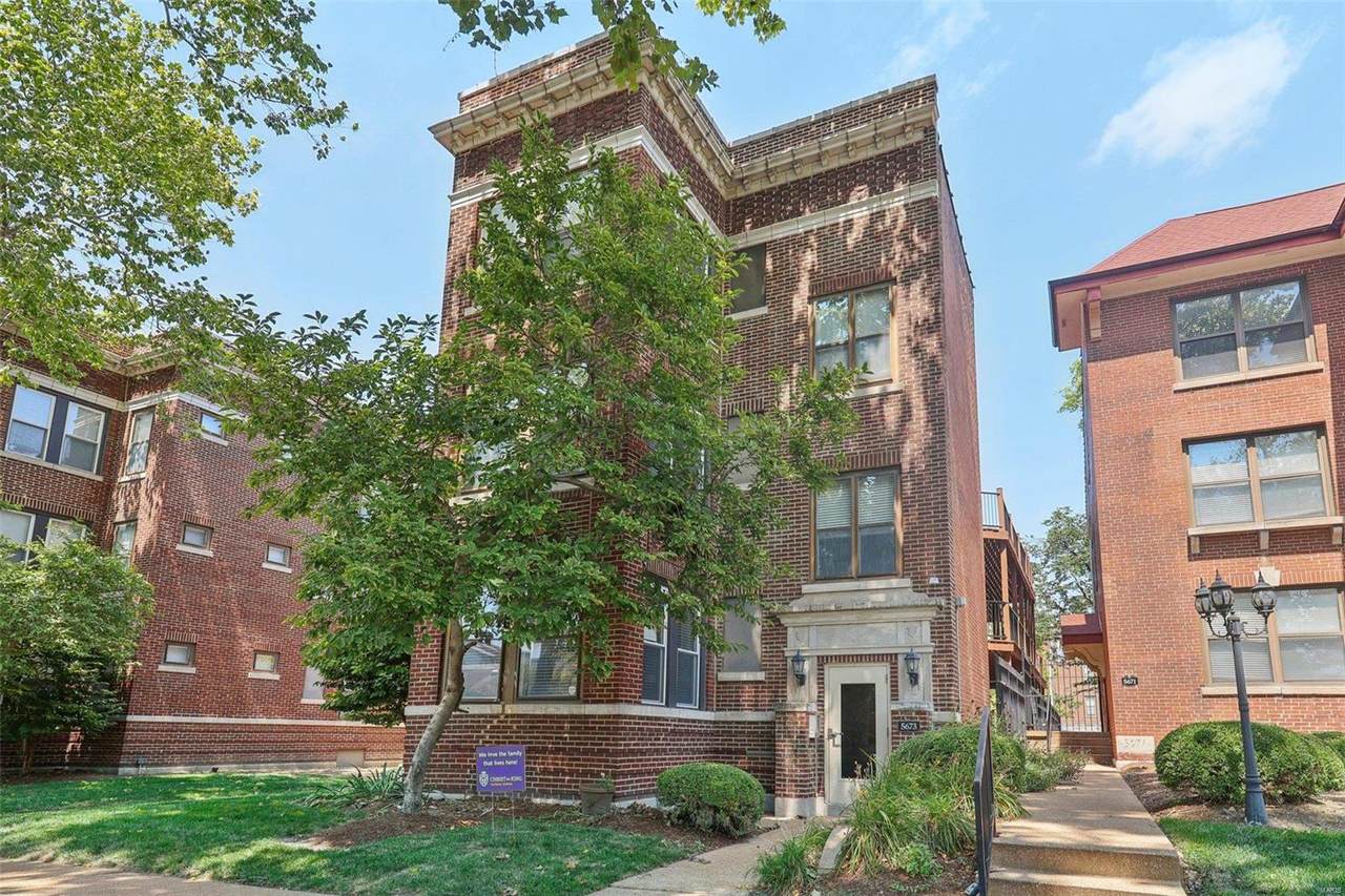 5673 Waterman Boulevard - Photo 1