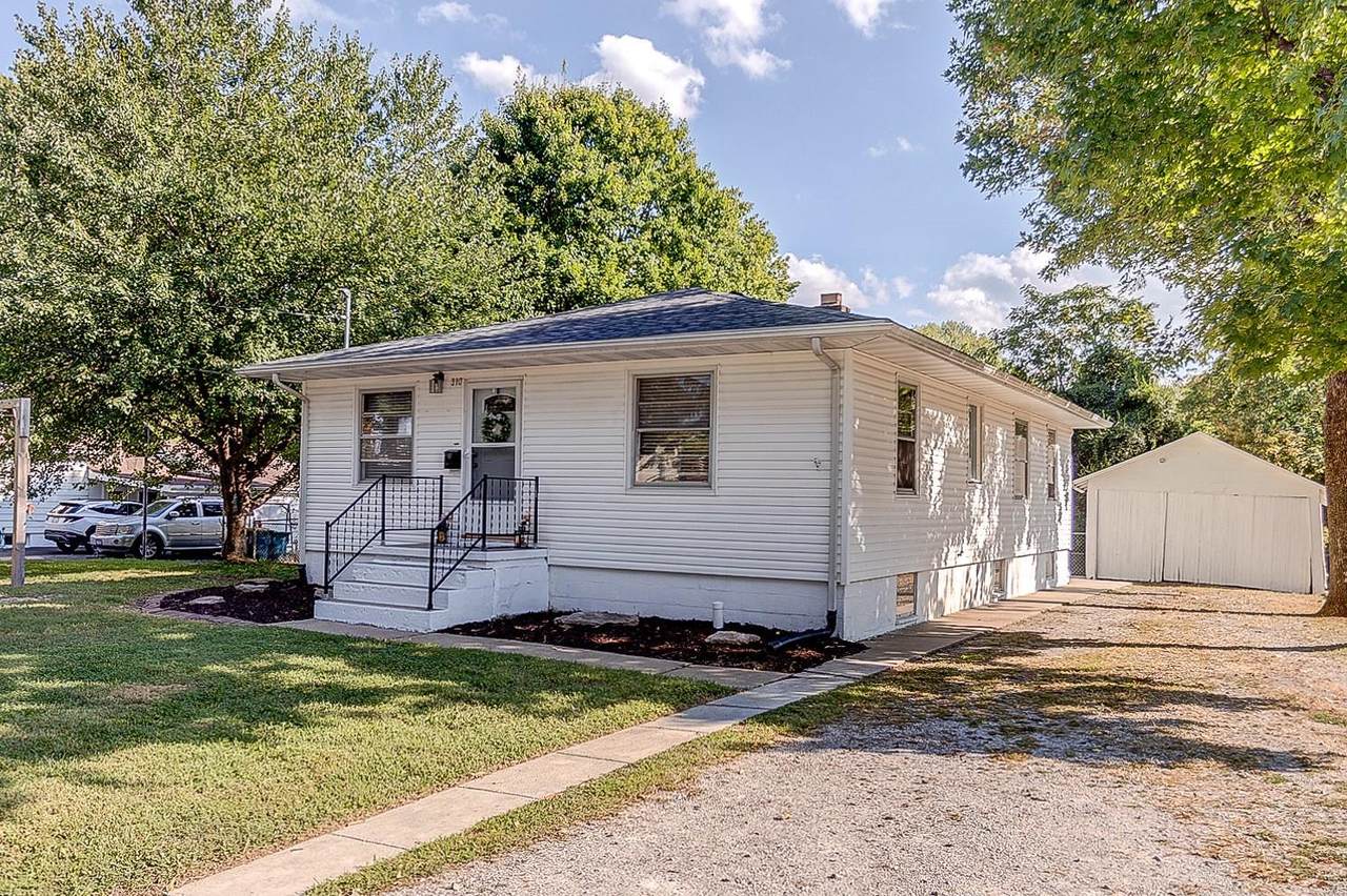 310 Linden Street - Photo 1