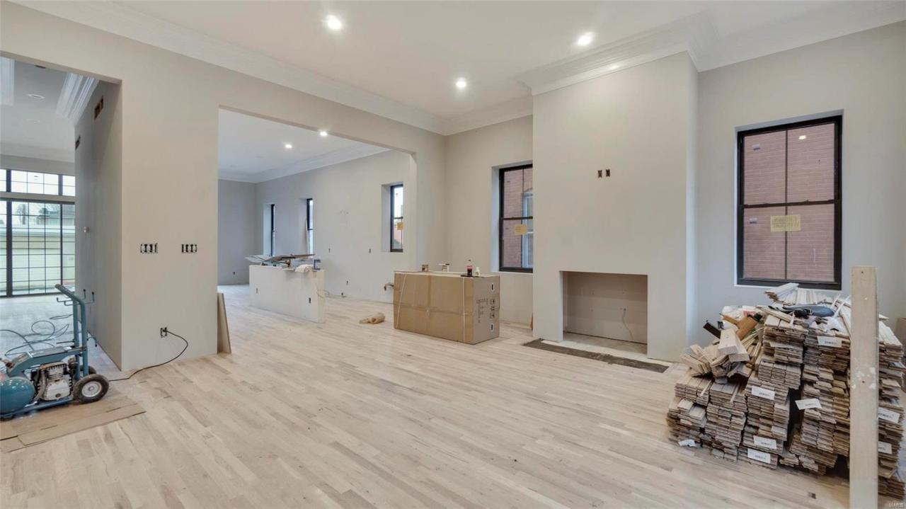 1820 10th Street - Photo 1