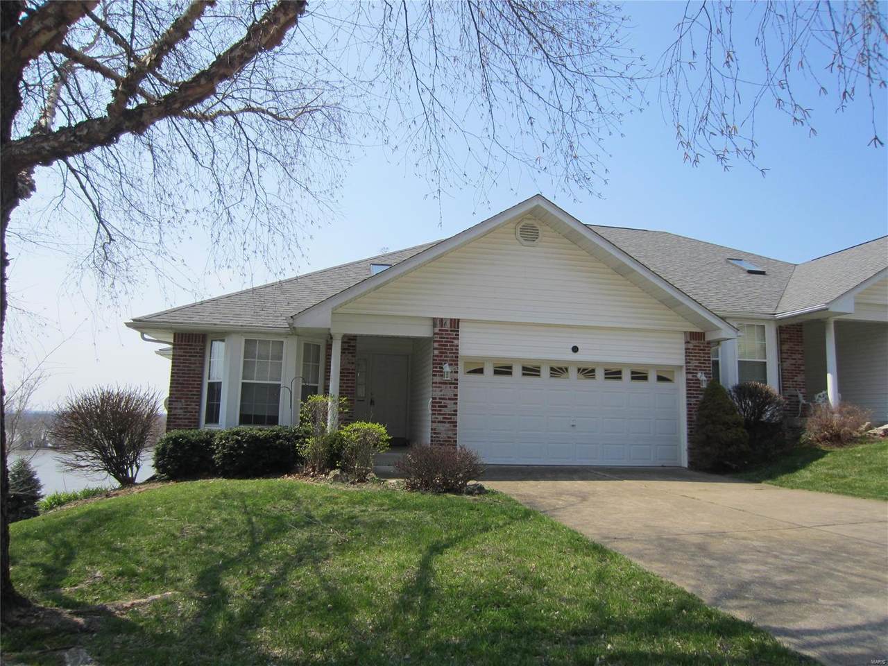 54 Quarry Riverfront Drive - Photo 1