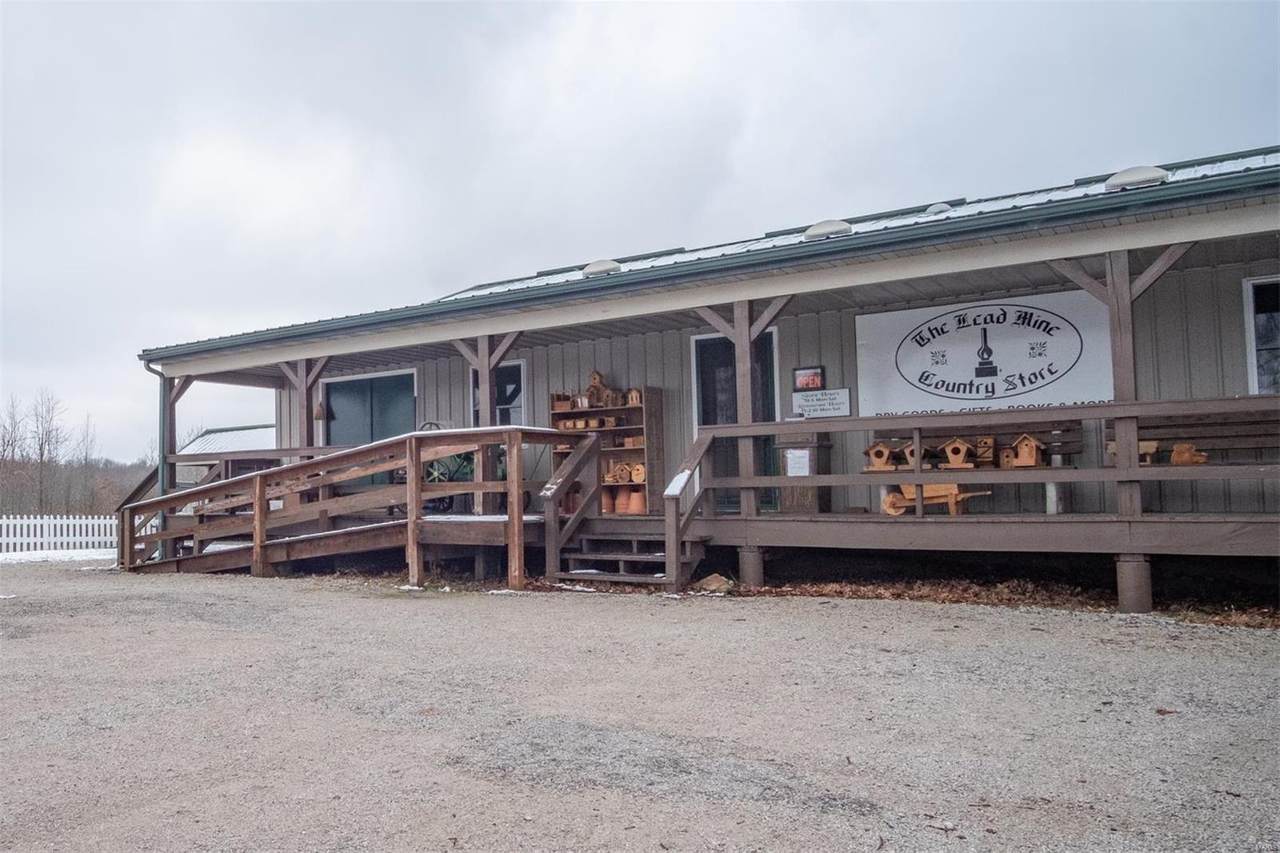 176 State Road Yy - Photo 1