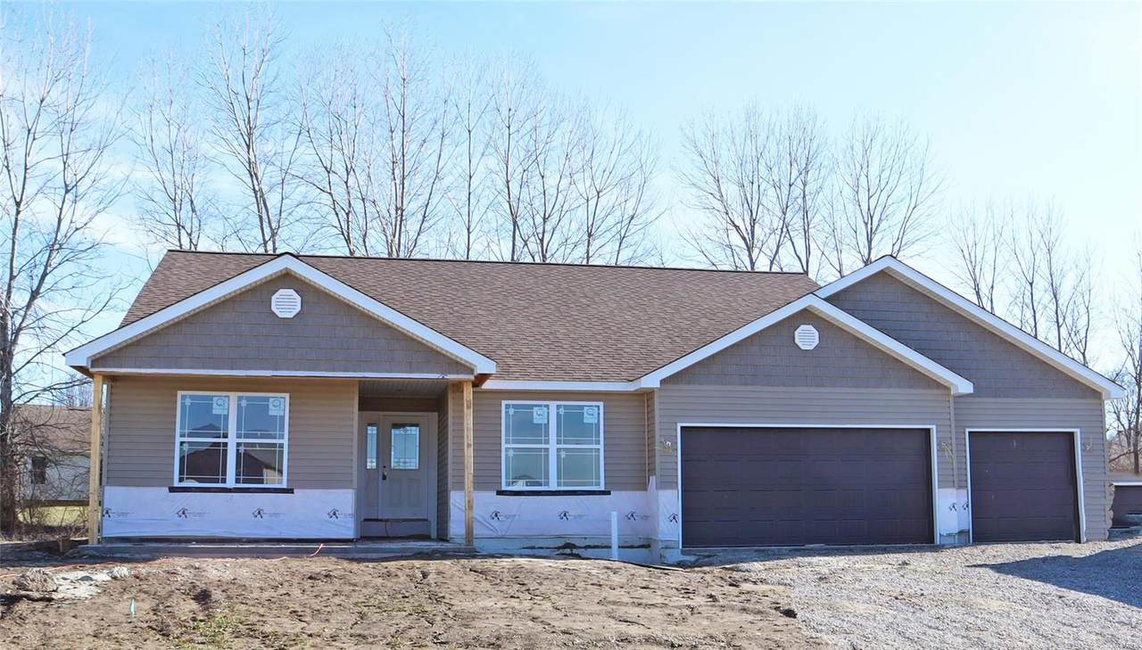 3538 Chippewa Dr - Photo 1