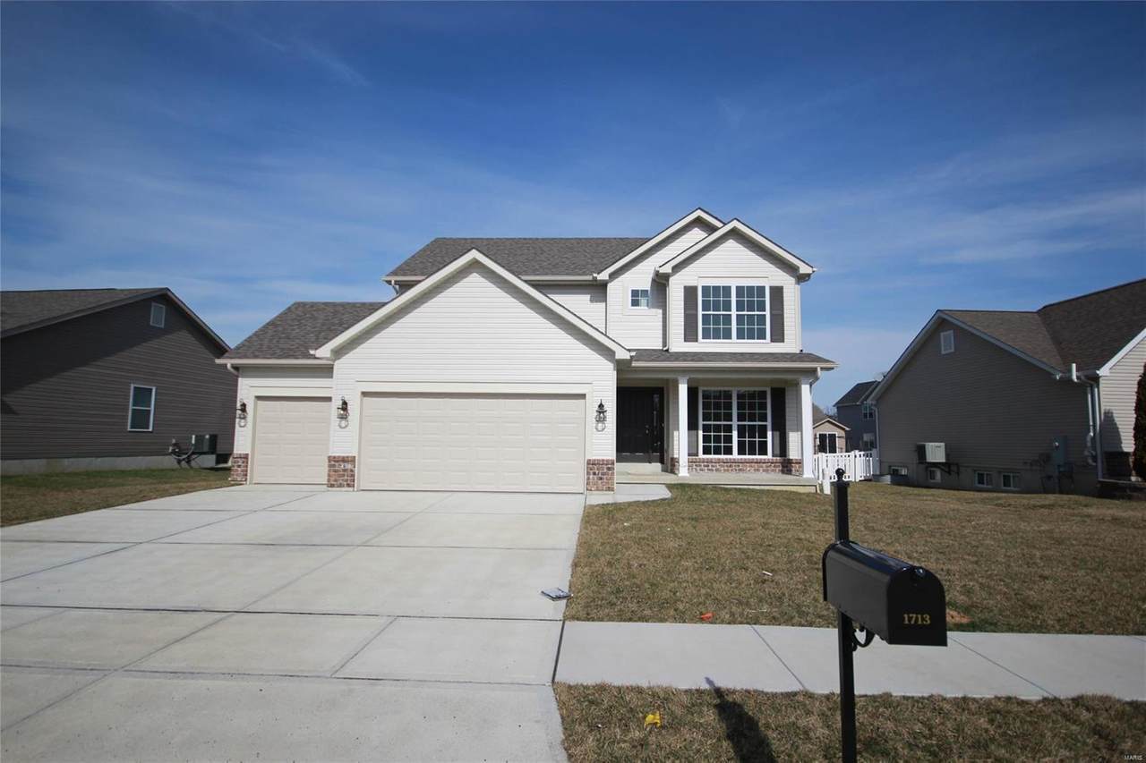 1713 Lake Meade Drive - Photo 1