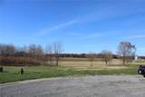 964 Kleefeld Lane - Photo 14