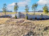 125 Lonesome Dove Way - Photo 2