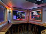 712 Broadway - Photo 15