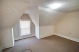 615 8th Street - Photo 38