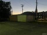8029 Broadway - Photo 3