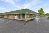 310 Mccune - Photo 4