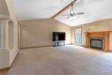 28 Lacey Oak Court - Photo 11