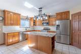 28 Lacey Oak Court - Photo 16