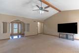 28 Lacey Oak Court - Photo 10