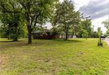 211 E Elm - Photo 39
